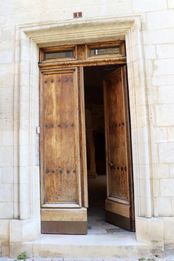 Uzes, Au Coeur Du Centre Medieval La Boussole D'Uzes, Appartement De Caractere Du XVII -Eme Siecle Екстер'єр фото